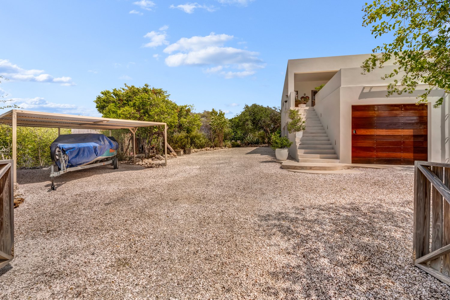 2 44 terrace 79 grace media bonaire (2)