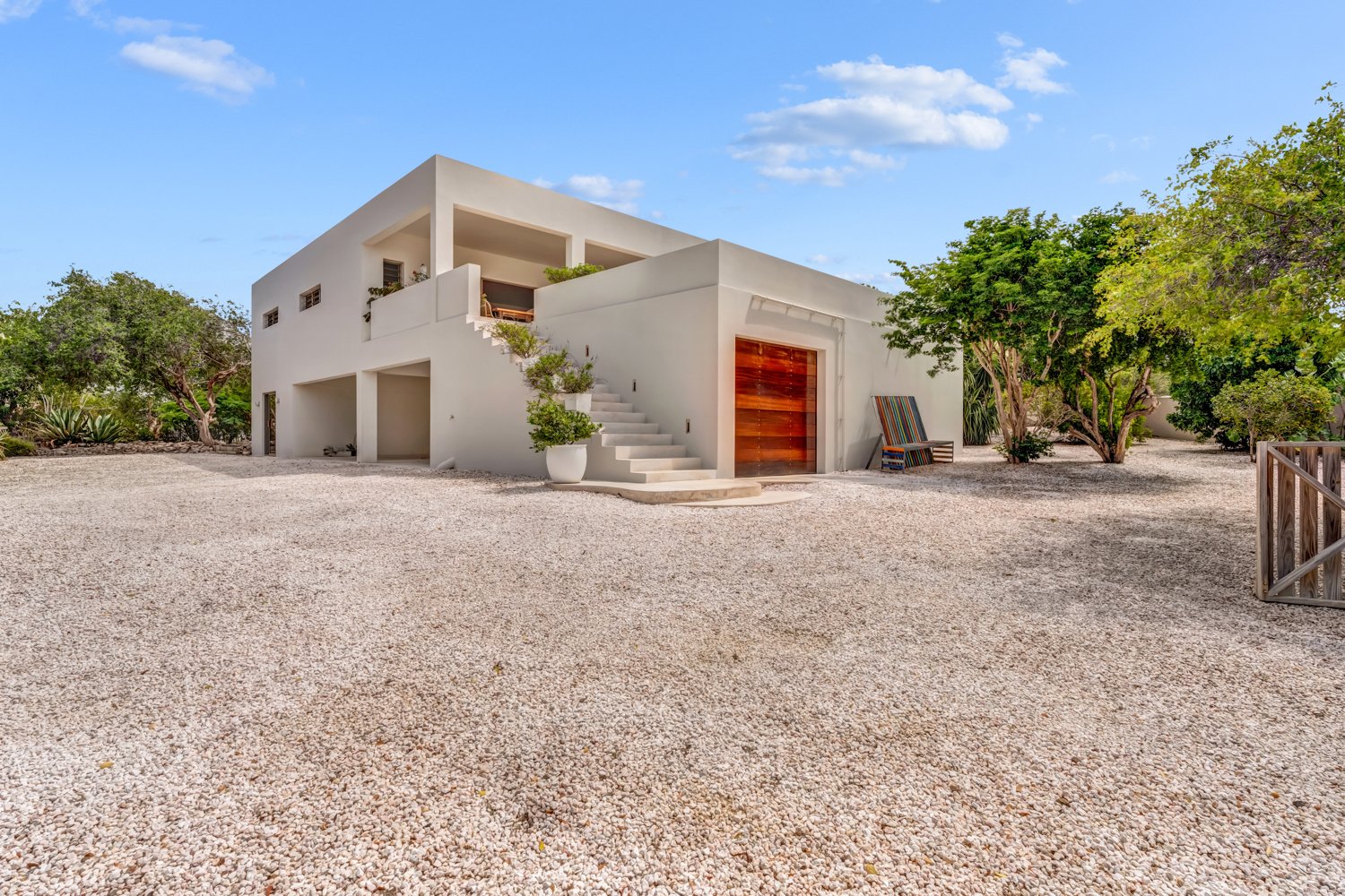 3 44 terrace 79 grace media bonaire (3)