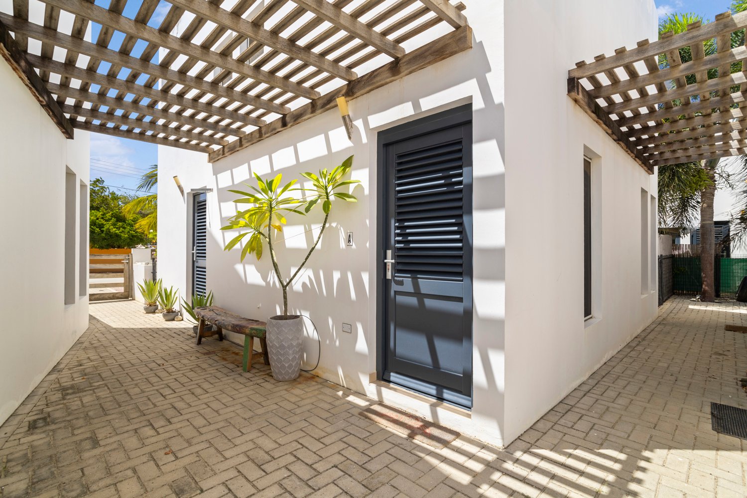 41 kaya saturnus true media culture 04