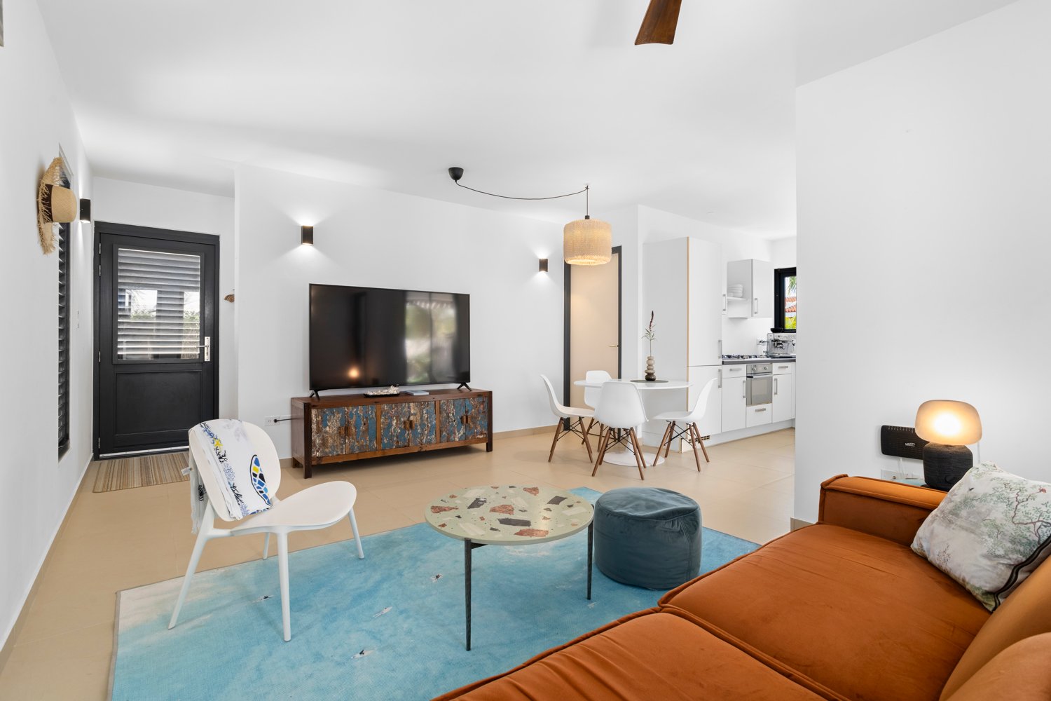 41 kaya saturnus true media culture 08