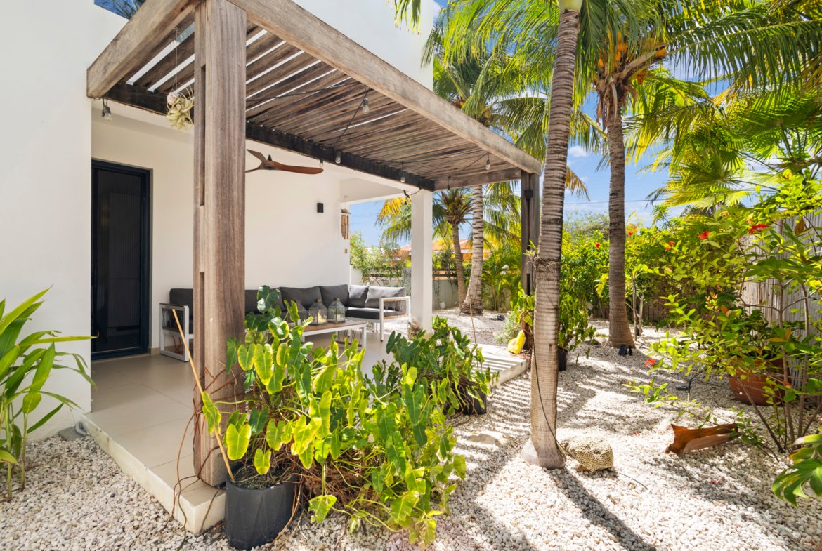 41 kaya saturnus true media culture 20