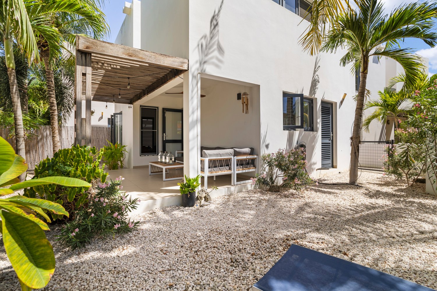 41 kaya saturnus true media culture 21