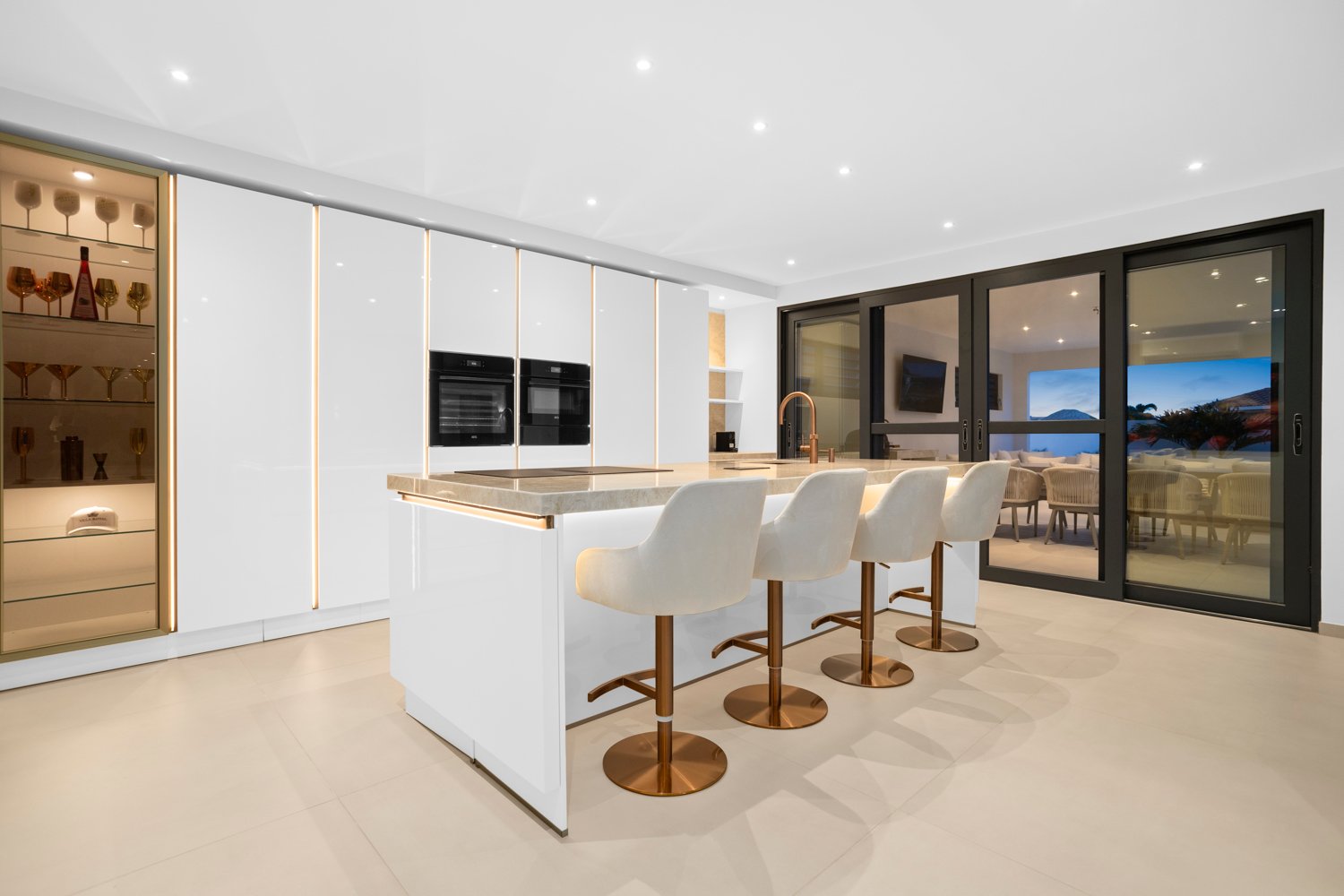 4ppx+pf5 twilight true media culture 16