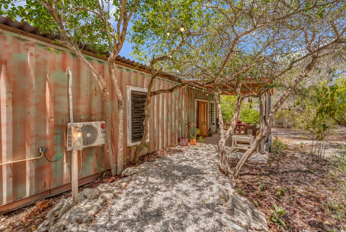 61 44 terrace 79 grace media bonaire (51)