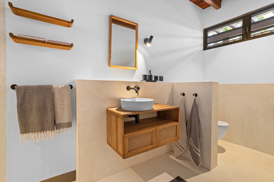 8DB1452E 065D 441E A1EC 5DF7553BA11C 1 105 c