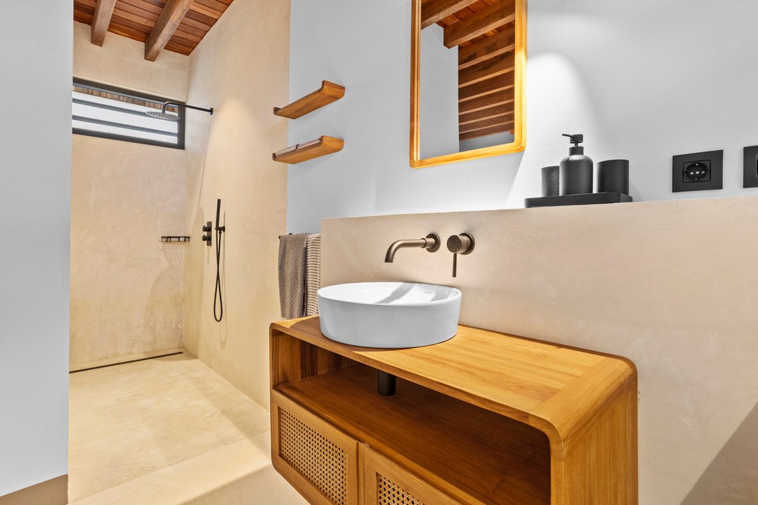 9A92F440 0DAC 423B 863D 9119BB7BA70A 1 105 c