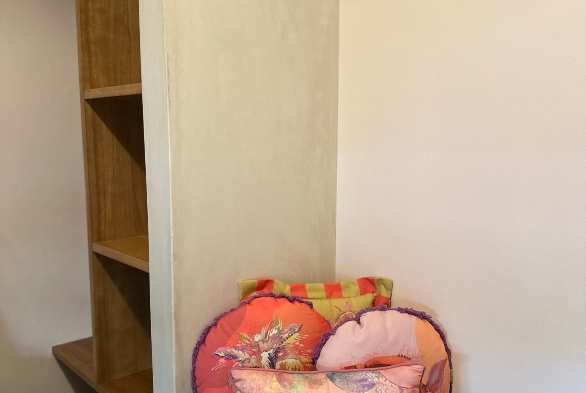 Bedroom (wooden closet)