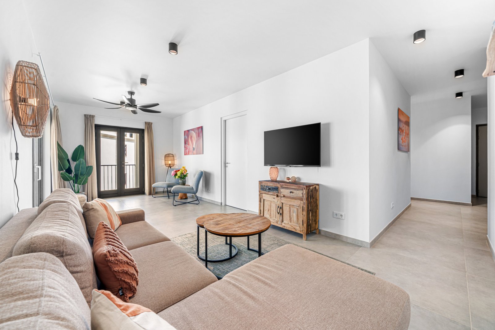 Bonaire Beach Apartment 11 13
