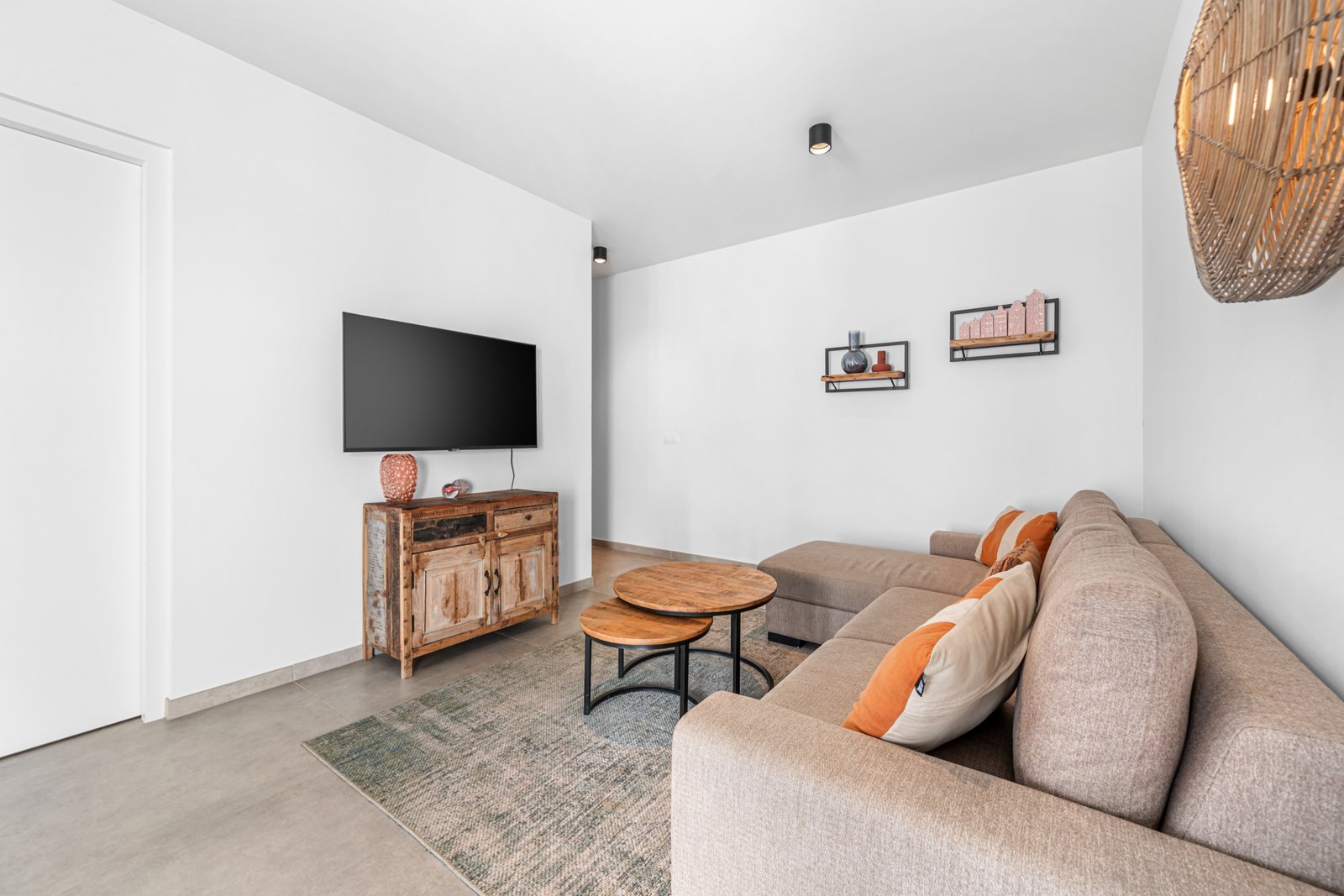 Bonaire Beach Apartment 11 14