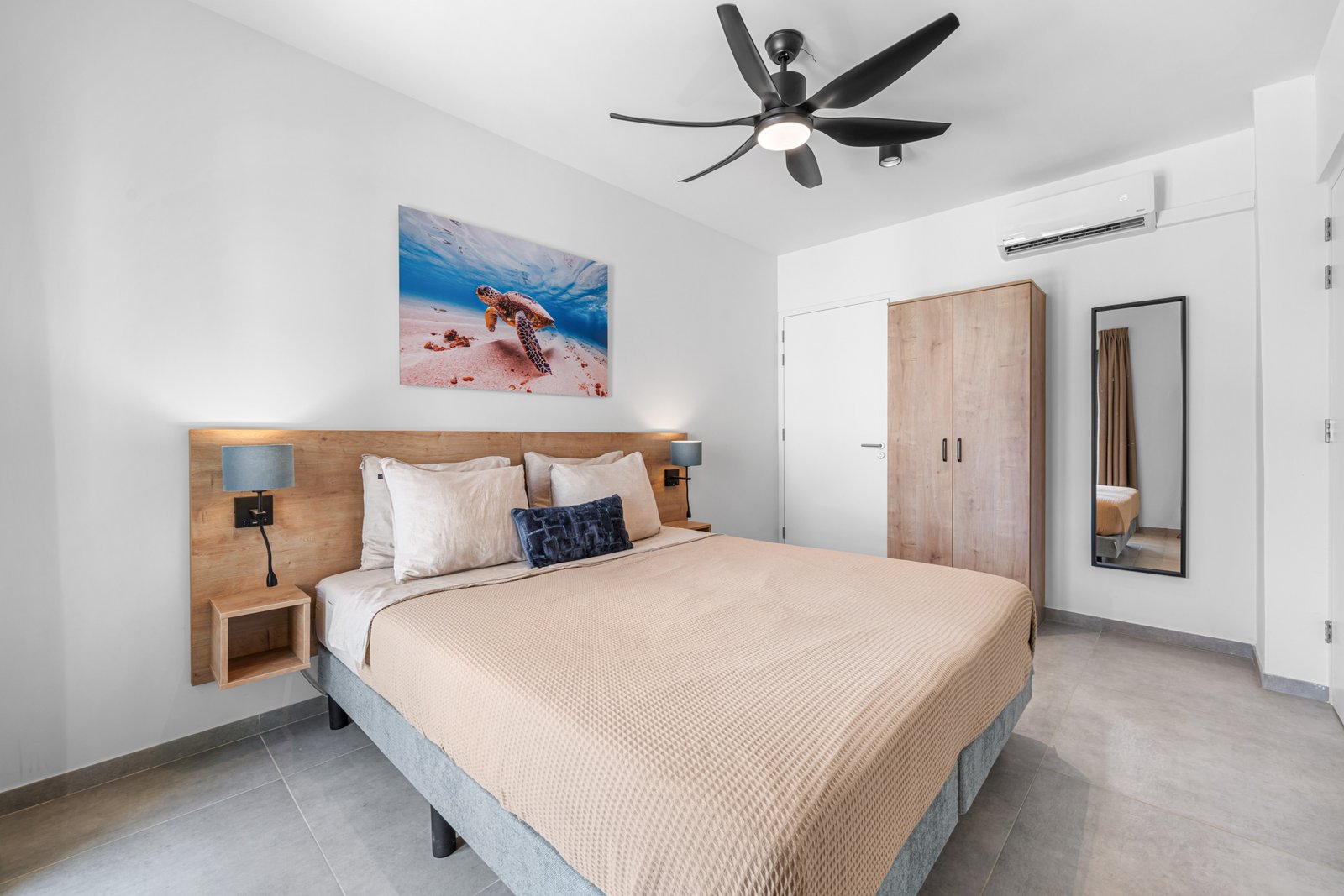 Bonaire Beach Apartment 11 23