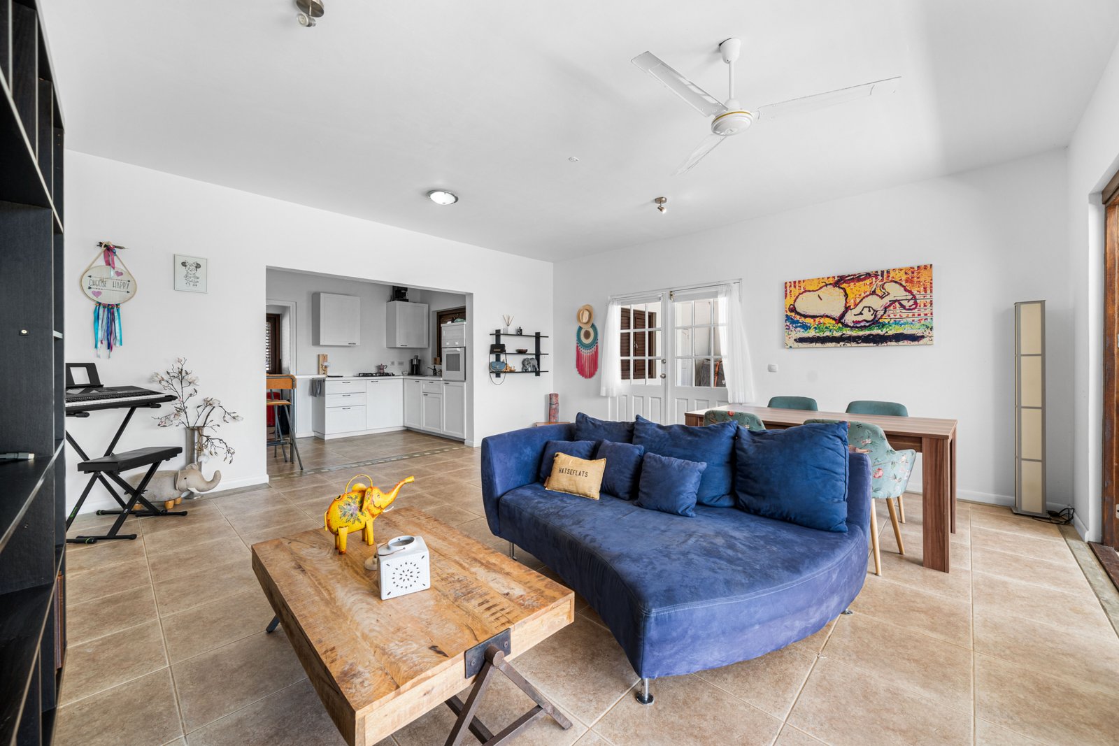 Shores 62 22