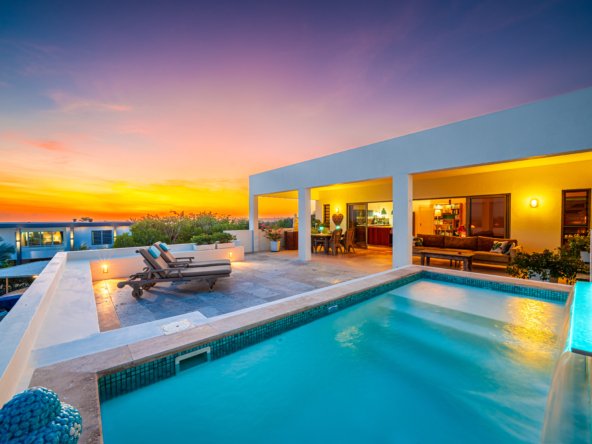 Sunset Crown Terrace 0