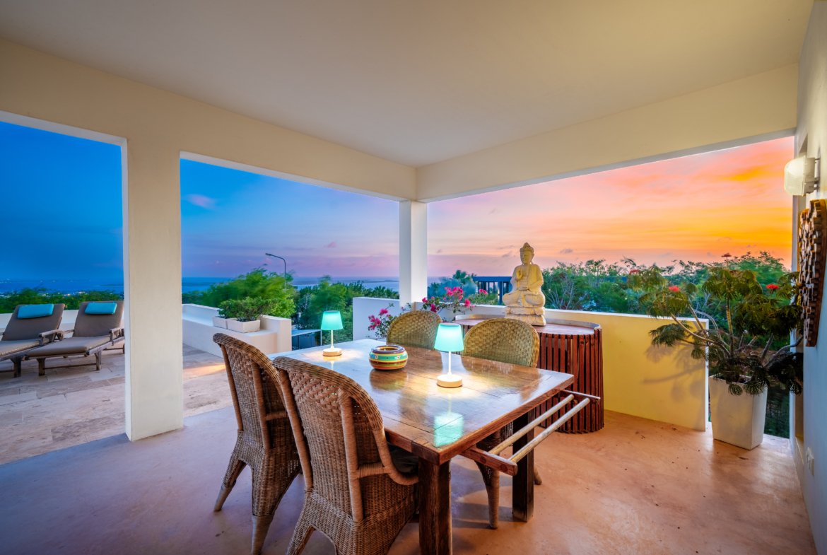 Sunset Crown Terrace 11