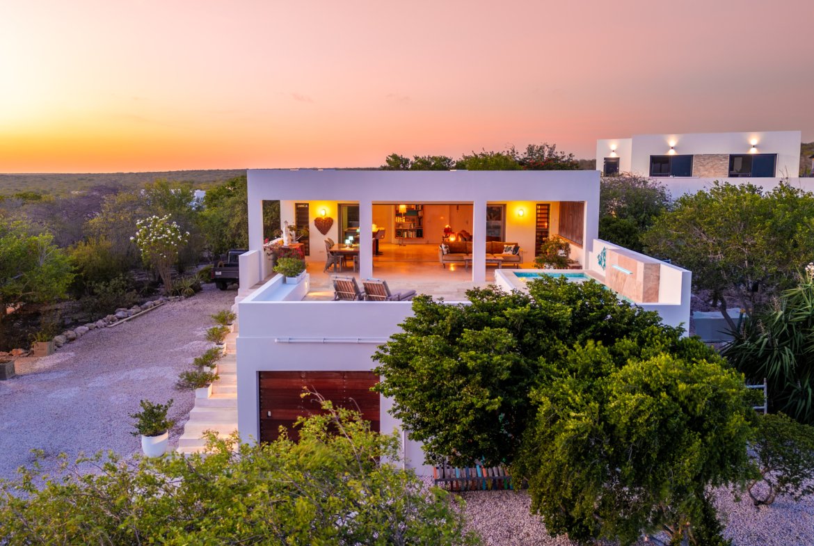 Sunset Crown Terrace 9