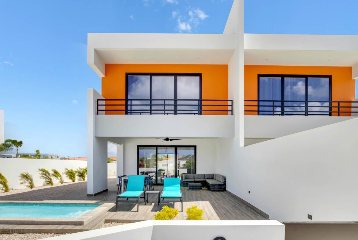 Villas Stacy Olson True media & culture 32