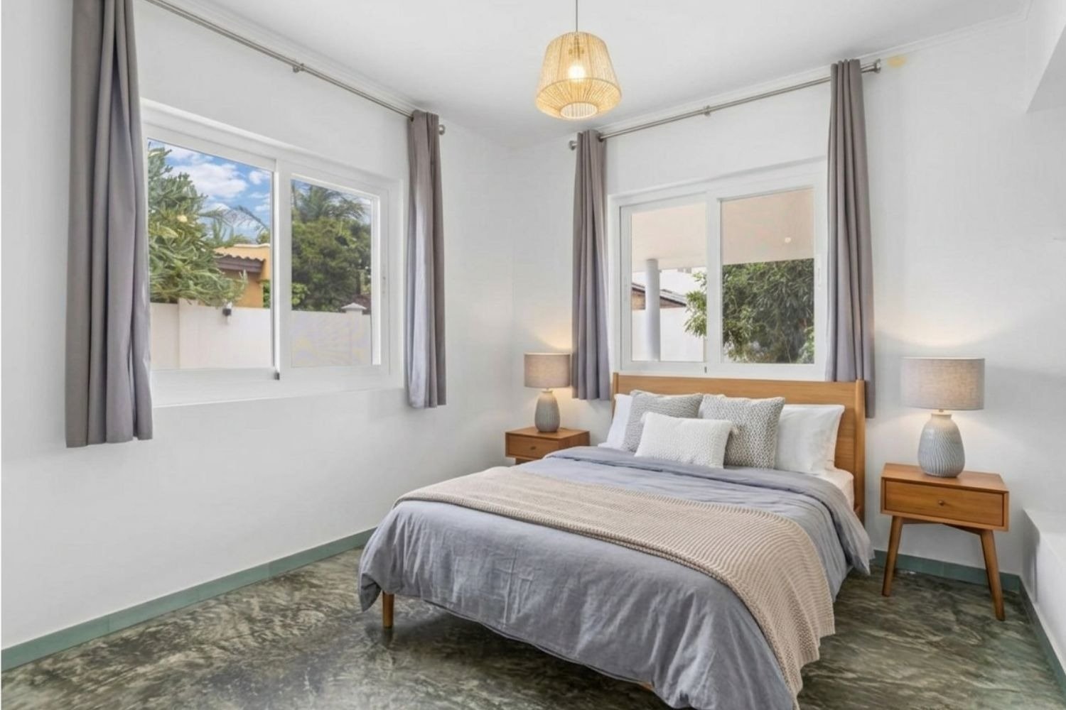 WhatsApp Image 2026 04 01 at 13.44.54