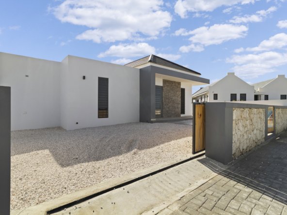 kaminda lac true media culture 04