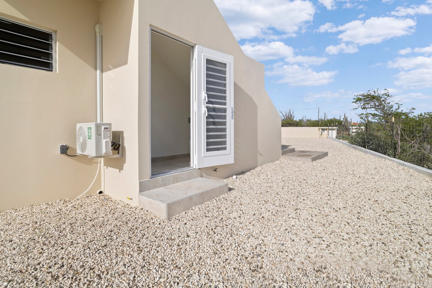 kaya ir. randolph statius van eps true media culture 35