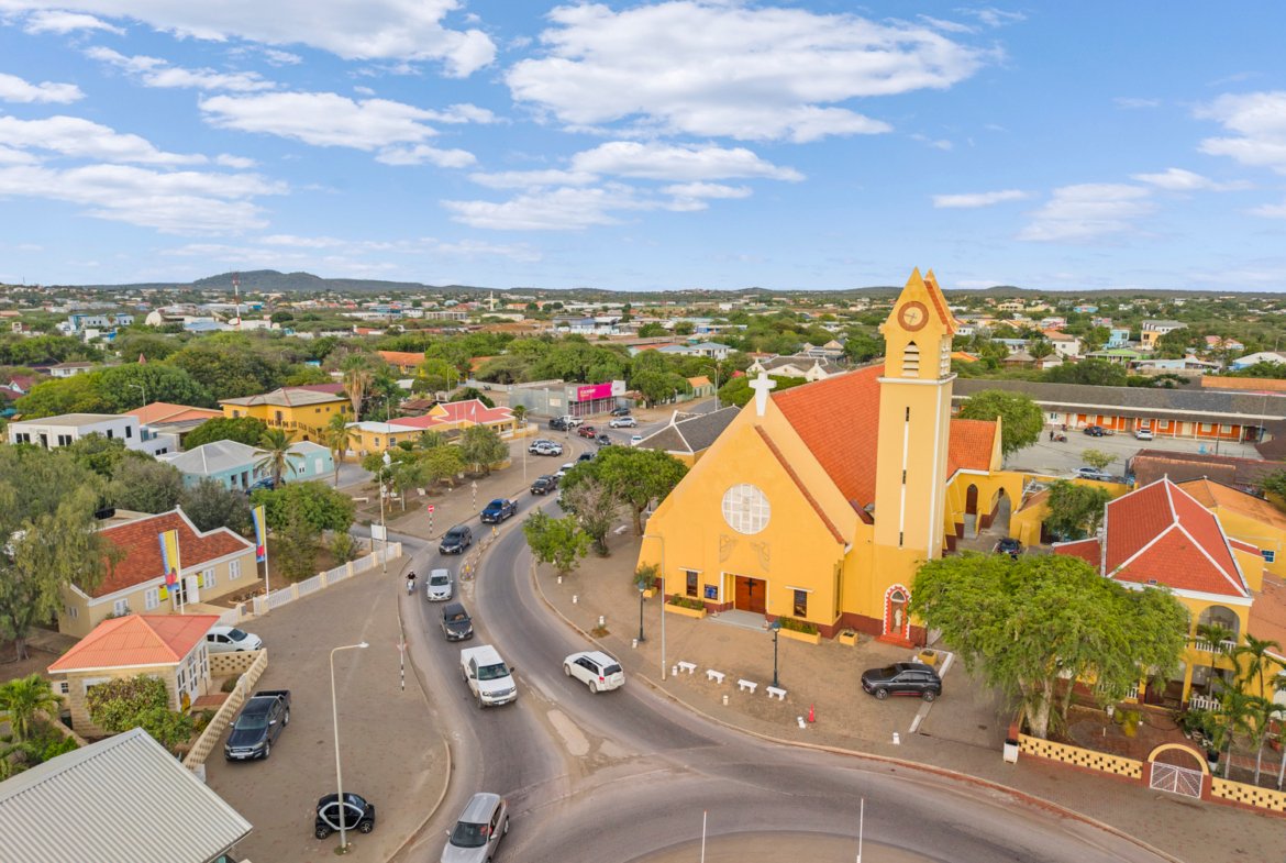 kaya libertador bolívar true media culture 18