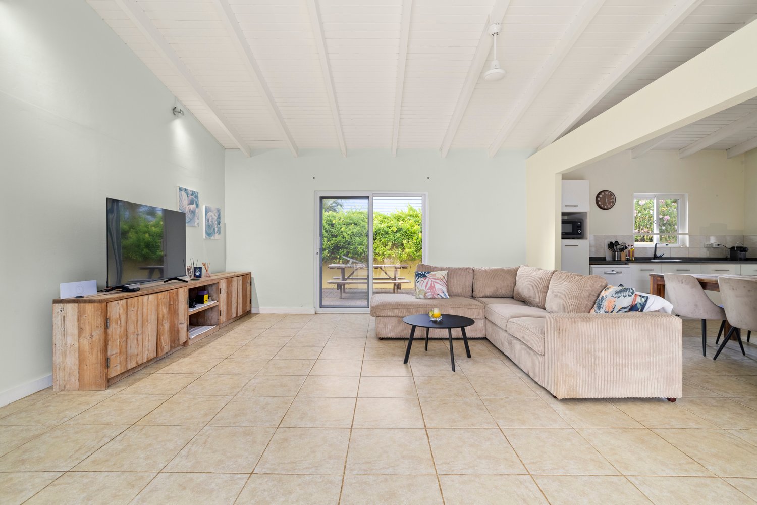 kaya pos di watapana true media culture 06