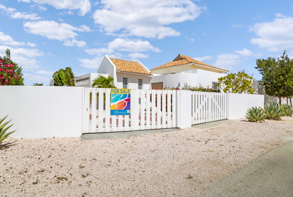 kralendijk true media culture 01