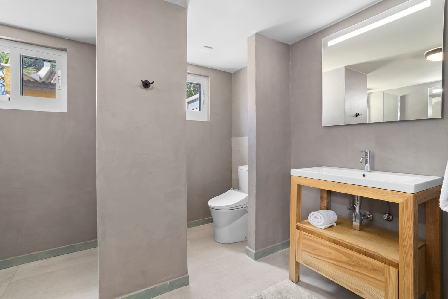 kralendijk true media culture 23