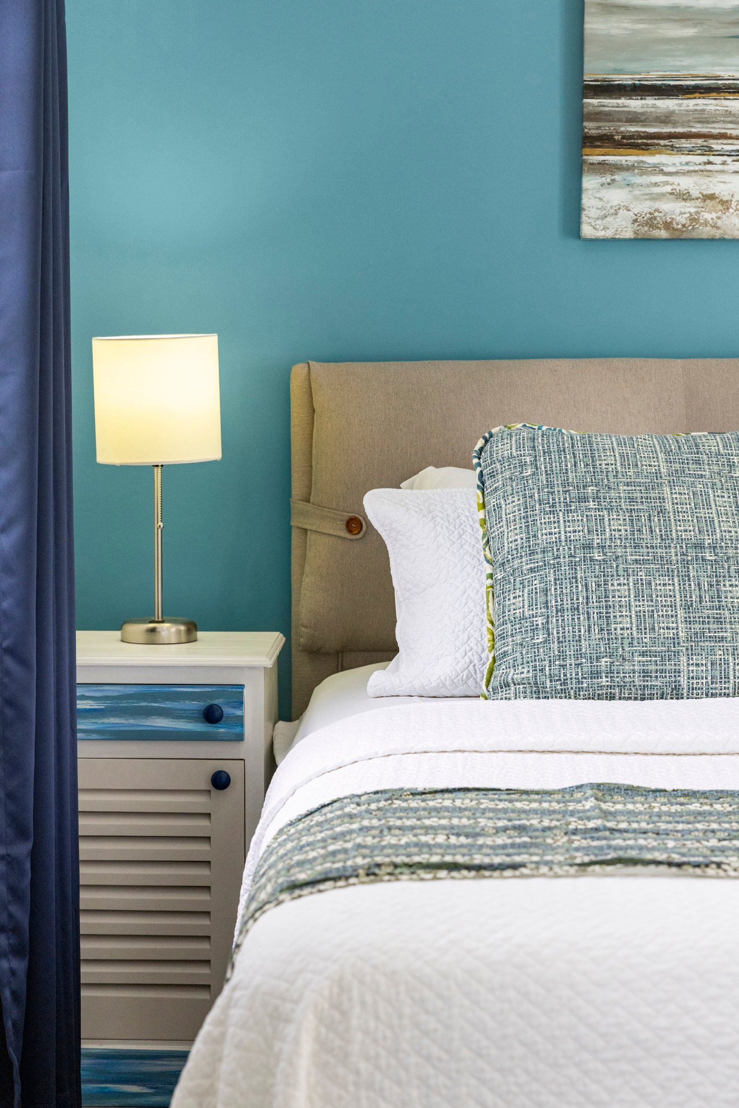 ridge true media culture 33