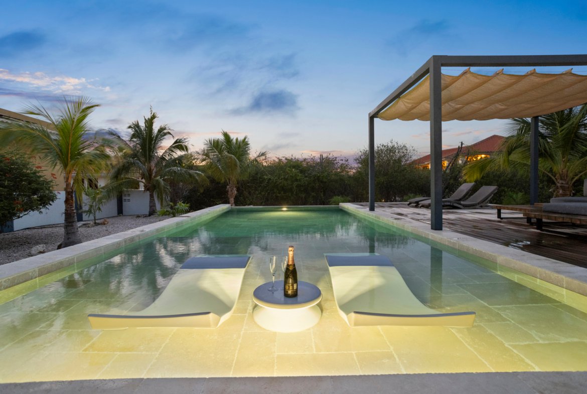 santa barbara crowns twilight true media culture 08