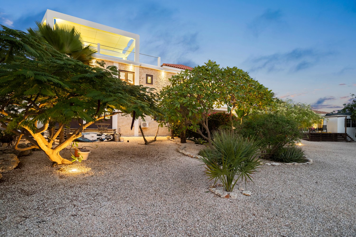 santa barbara crowns twilight true media culture 11