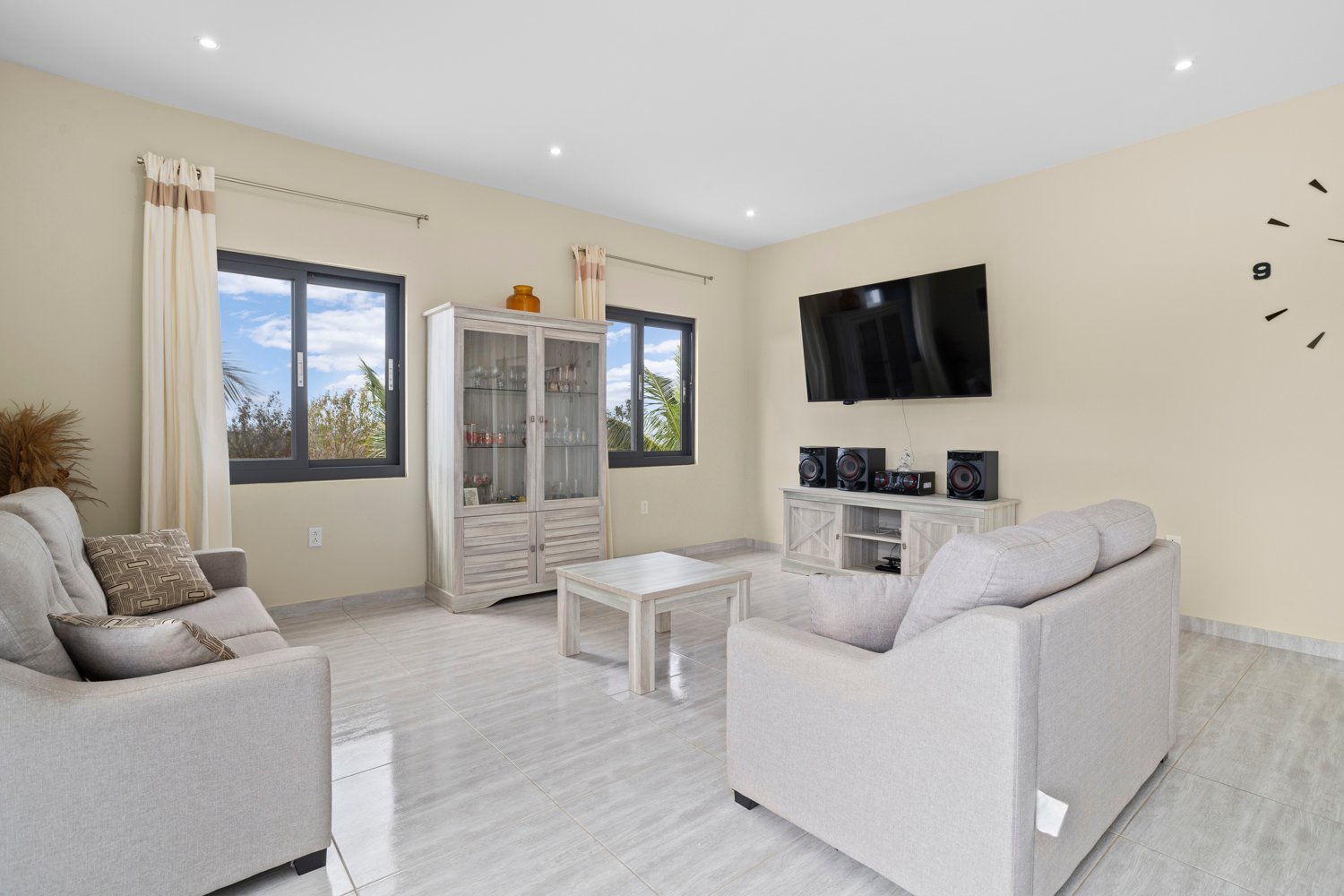 santa barbara true media culture 03