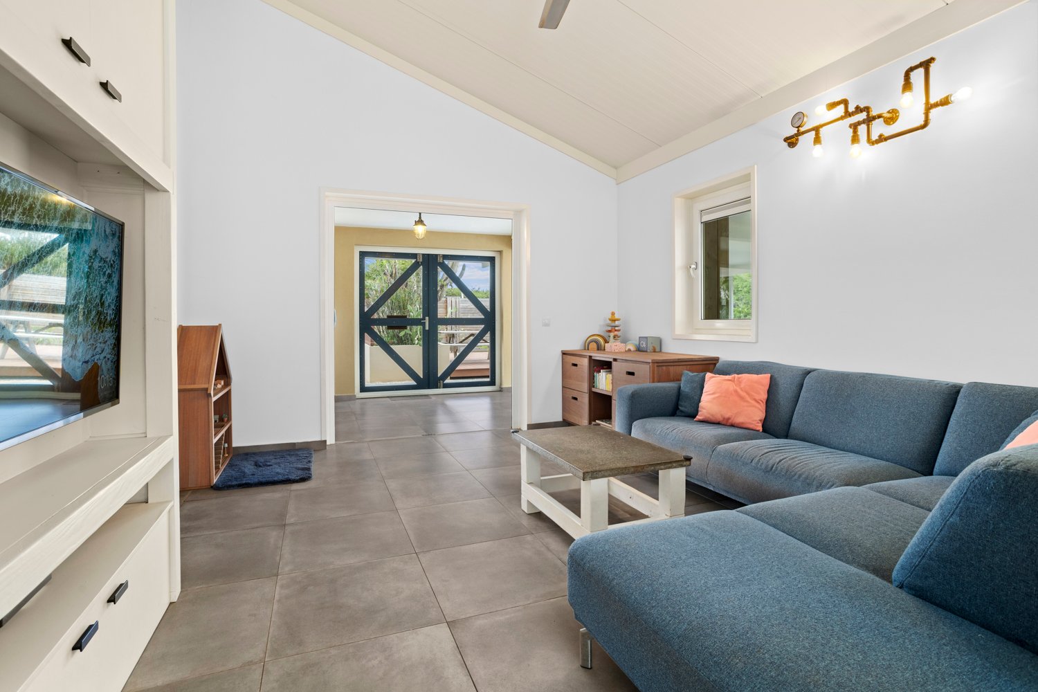 sur salinja true media culture 05