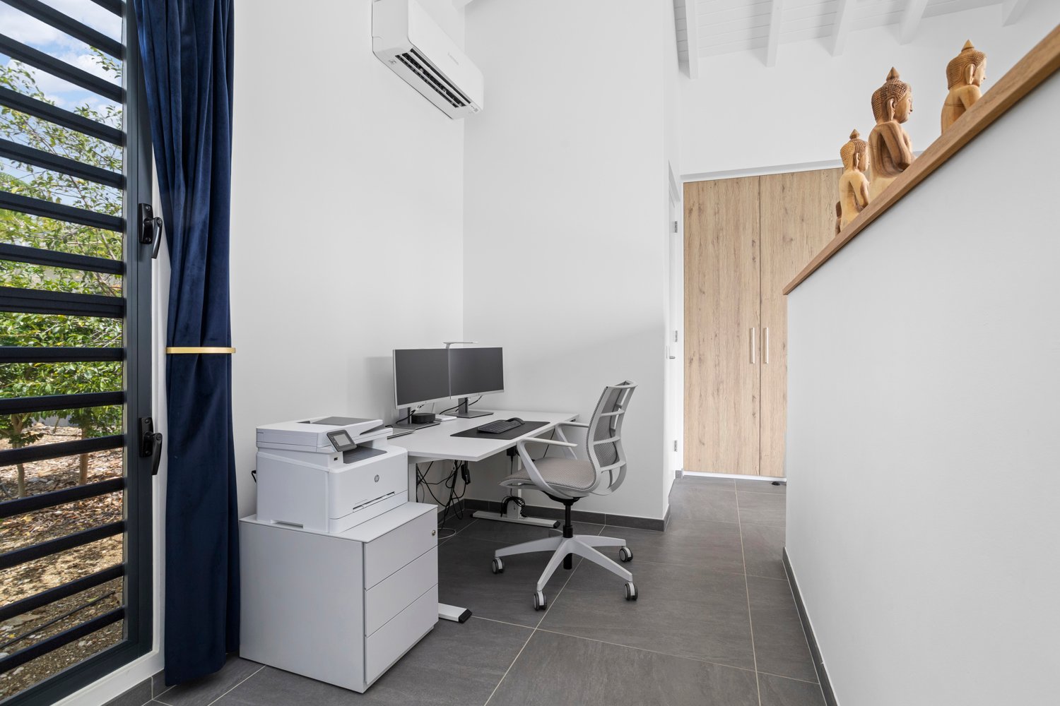 terrace true media culture 29