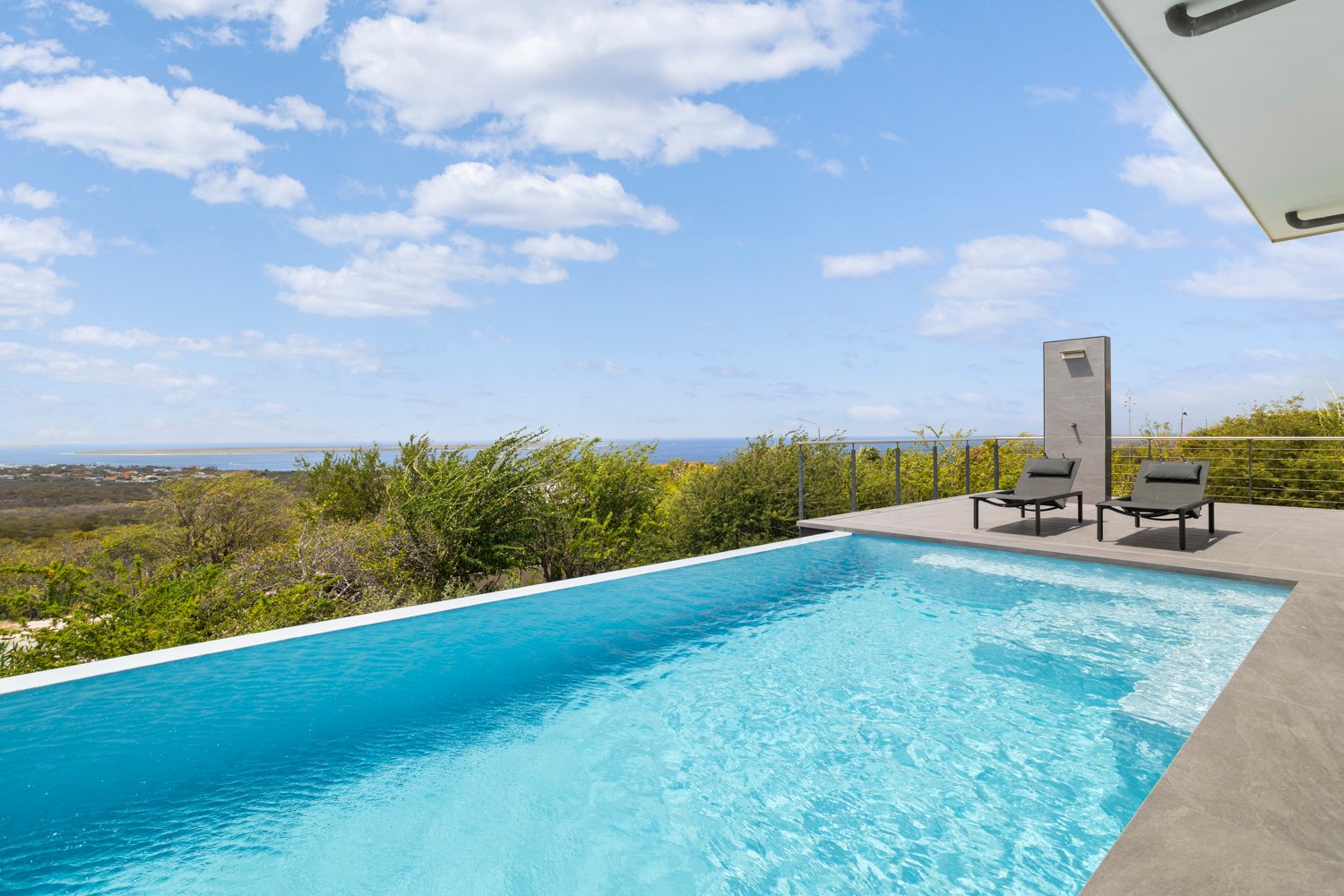 terrace true media culture 40