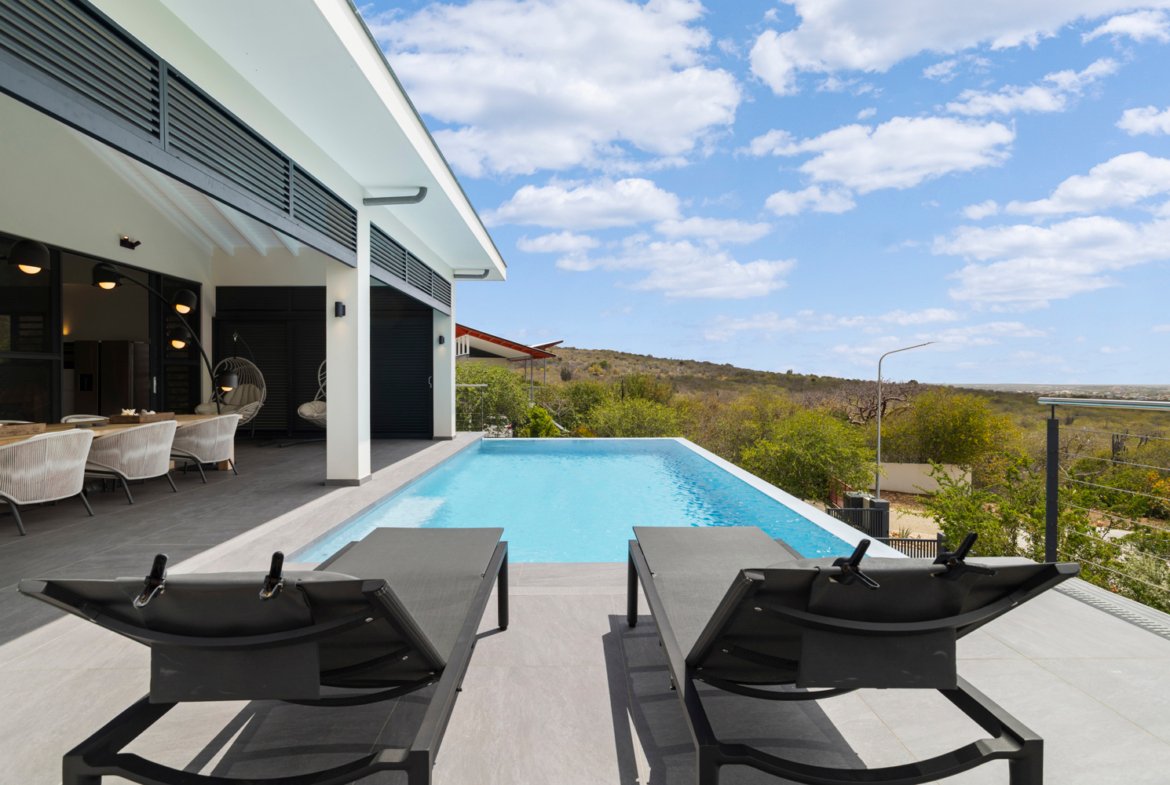 terrace true media culture 44