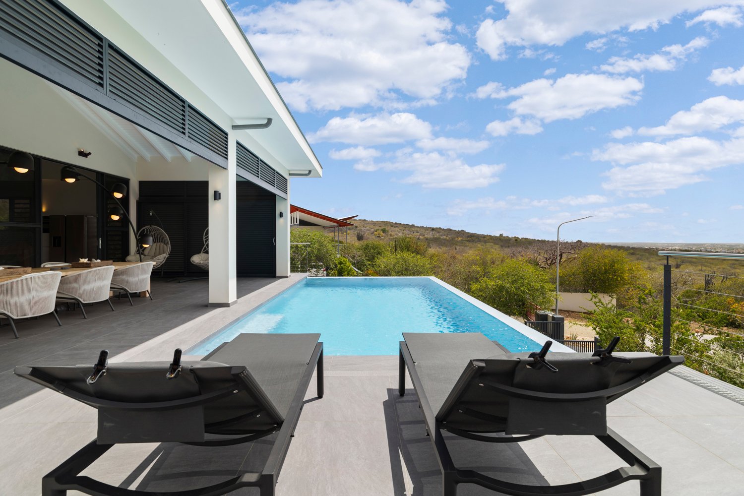 terrace true media culture 44